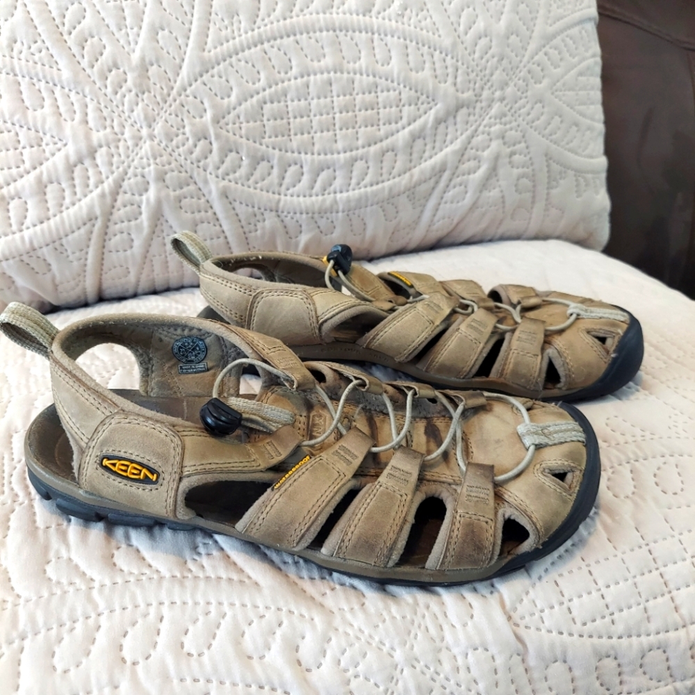 Keen CNX waterproof Beige sandals Size 8.5 - Picture 4 of 7